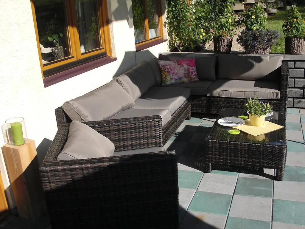 Bed & Breakfast Hotel-Pension Flora Saalbach-Hinterglemm