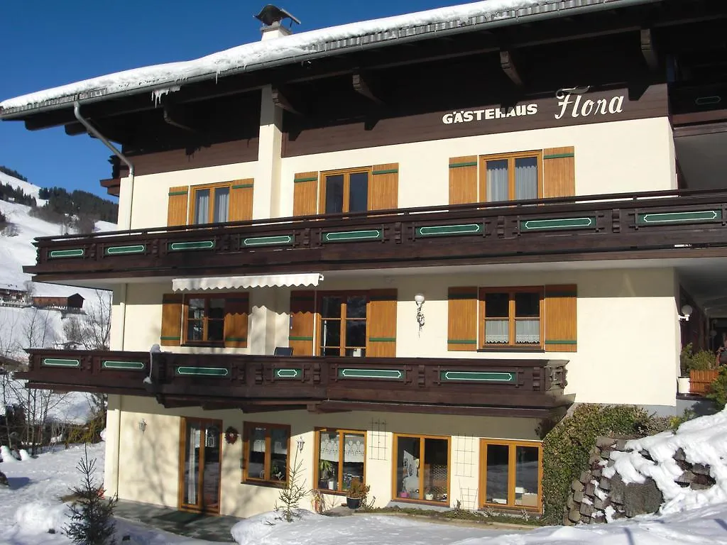 Hotel-Pension Flora Saalbach-Hinterglemm Bed & Breakfast