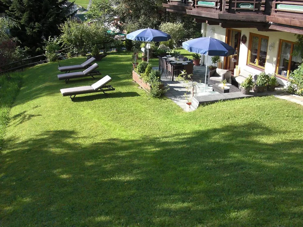 Hotel-Pension Flora Saalbach-Hinterglemm